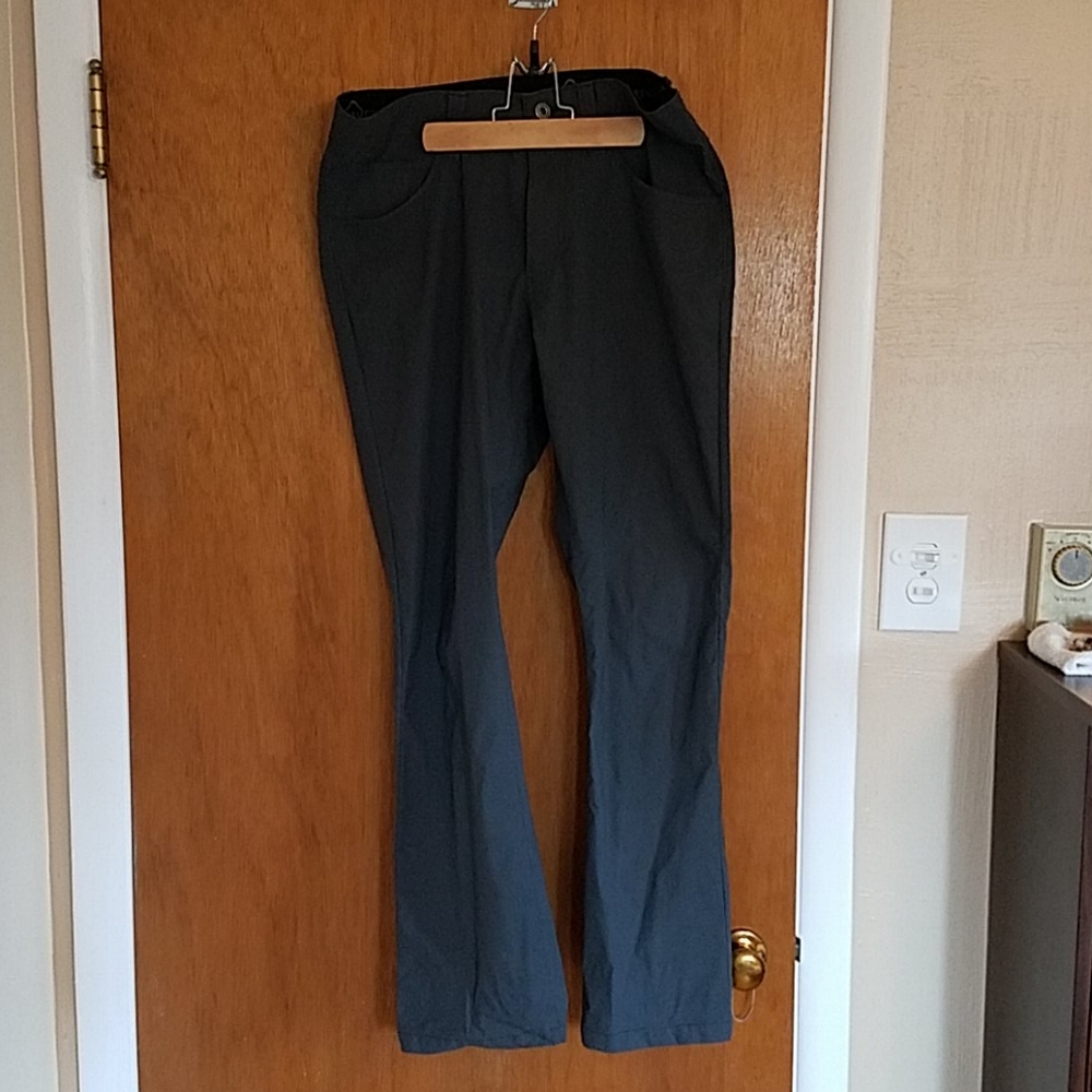 Eddie Bauer adventure trek pants 32x30